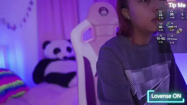 nahomy 2308 online show from 04-16-26, 12:06