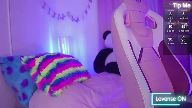 nahomy 2308 online show from 04-21-26, 11:39