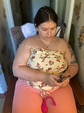 Nenssy555 online show from 07-18-26, 11:19