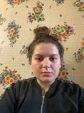 Nenssy555 online show from 03-18-26, 01:13