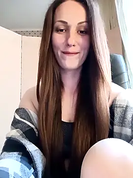 LunaCrystall online show from 04-30-26, 04:03