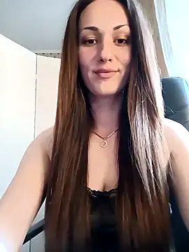 LunaCrystall online show from 05-03-26, 03:59