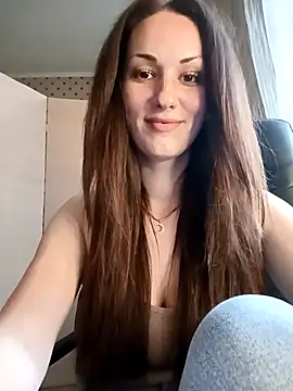 LunaCrystall online show from 05-09-26, 04:21