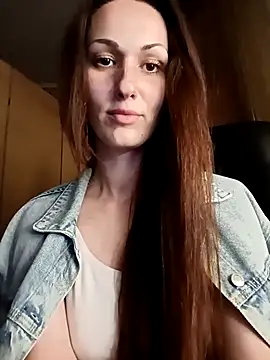 LunaCrystall online show from 04-03-26, 06:14