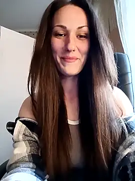 LunaCrystall online show from 04-11-26, 03:59