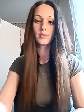 LunaCrystall online show from 04-12-26, 04:10
