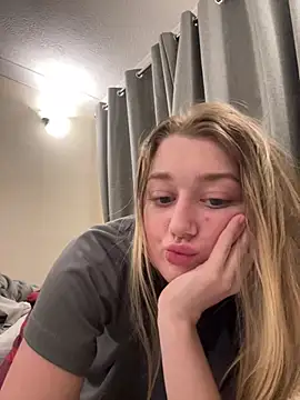 Ameliaxoxoo online show from 04-07-26, 04:58
