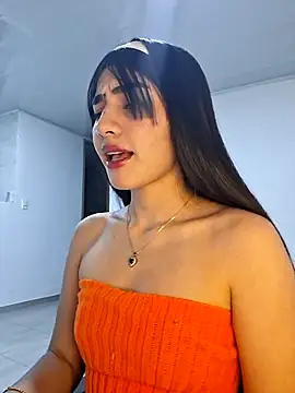 Snapshot of ZoeKatzz chatting on 03-26-26, 11:24 ZoeKatzz online show from 03-26-26, 11:24