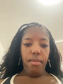 Snapshot of Brenda_hot27 chatting on 05-18-26, 03:06 Brenda hot27 online show from 05-18-26, 03:06
