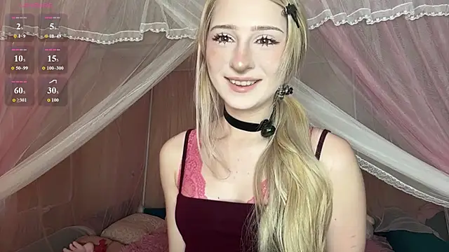 Snapshot of OnlyEva1 chatting on 07-23-26, 10:01 OnlyEva1 online show from 07-23-26, 10:01