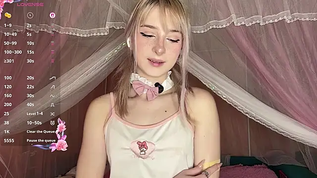 OnlyEva1 online show from 04-22-26, 09:38