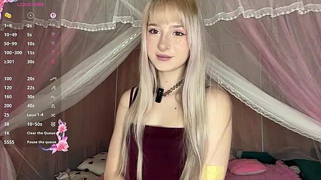 OnlyEva1 online show from 04-20-26, 07:55