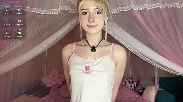 OnlyEva1 online show from 05-31-26, 09:48