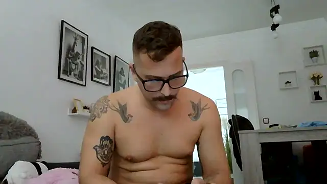 yanick931 online show from 06-11-26, 02:58