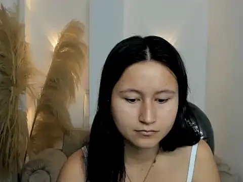 isabella grace18 online show from 04-10-26, 01:51