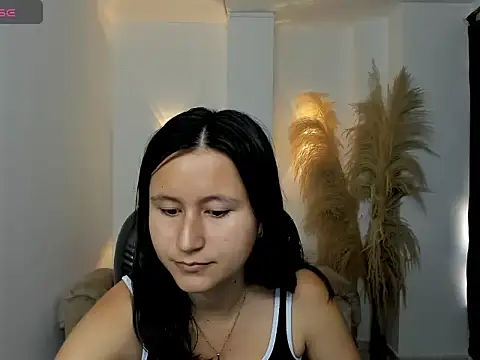 isabella grace18 online show from 04-22-26, 12:56