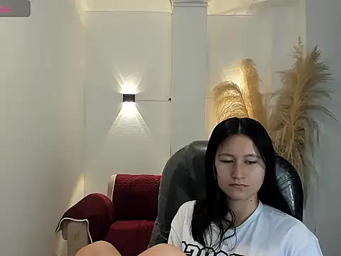 isabella grace18 online show from 06-11-26, 07:27