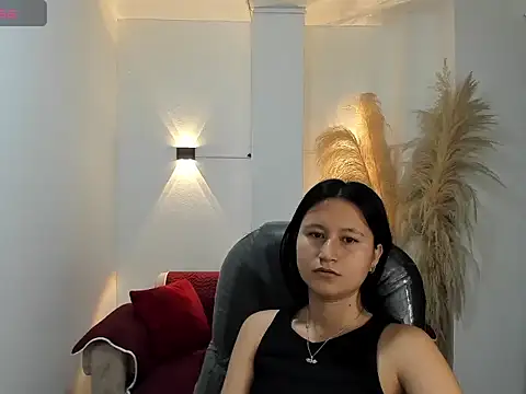 isabella grace18 online show from 06-06-26, 07:24