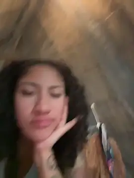 LatinaLoka online show from 04-08-26, 10:55