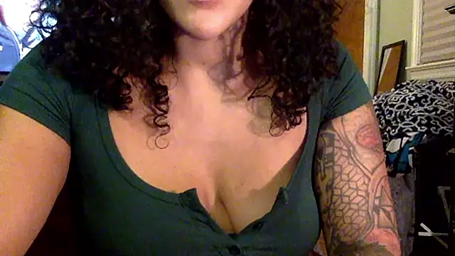 LatinaLoka online show from 03-29-26, 02:35