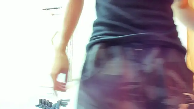 JEAN LEWIS2 online show from 04-06-26, 07:37