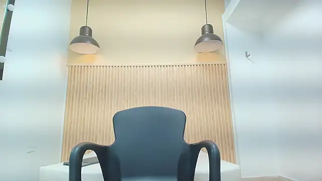 JEAN LEWIS2 online show from 03-25-26, 07:35