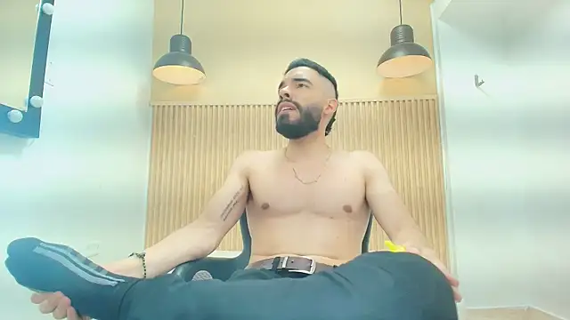 JEAN LEWIS2 online show from 03-26-26, 07:45