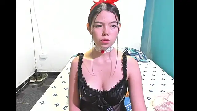 Draculaura X online show from 07-05-26, 02:05