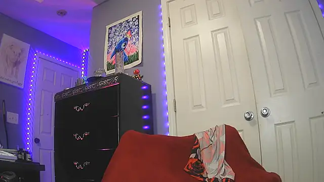 UriUniverse69 online show from 06-11-26, 03:47