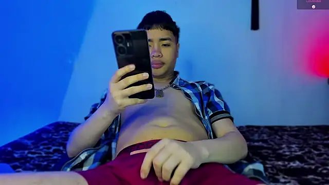 Lee Colee online show from 03-12-26, 11:53