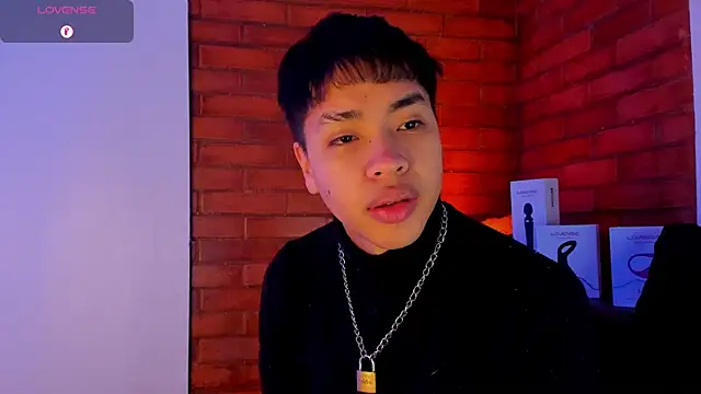 Lee Colee online show from 04-10-26, 12:28