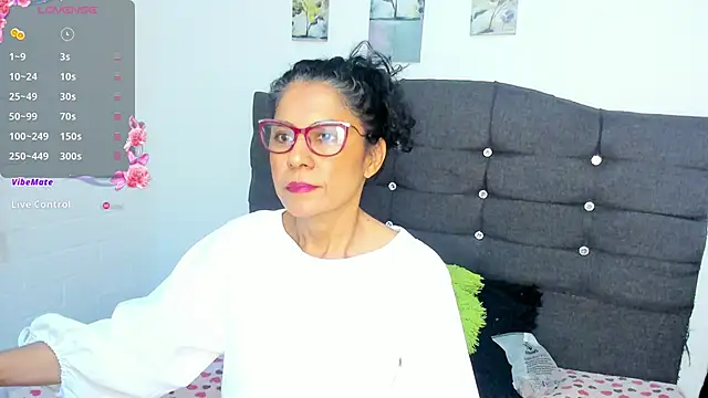 Antonella Rizzo01 online show from 06-09-26, 10:55