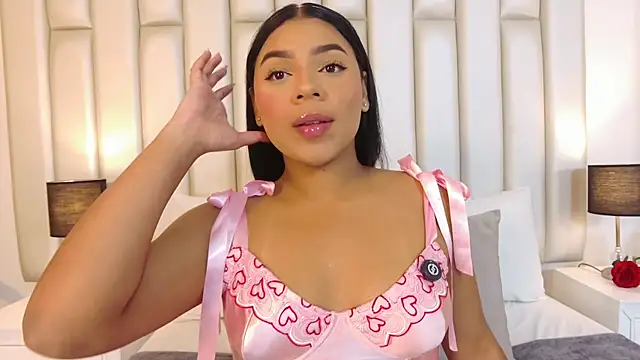 lilly williamss online show from 04-15-26, 03:45