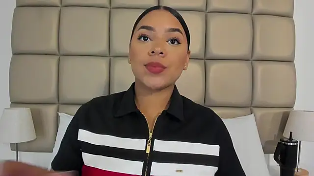 lilly williamss online show from 06-11-26, 03:58