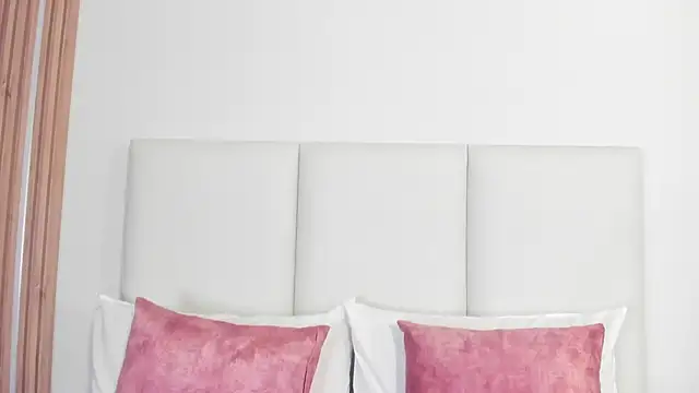 lilly williamss online show from 05-28-26, 03:36