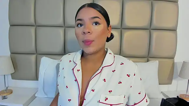 lilly williamss online show from 05-11-26, 03:41