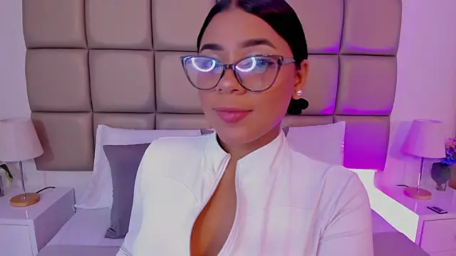 lilly williamss online show from 03-21-26, 03:19