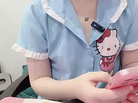 hunhun122 online show from 04-08-26, 12:28