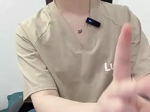 hunhun122 online show from 04-07-26, 07:43