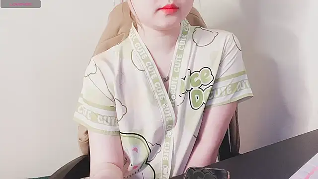 hunhun122 online show from 03-12-26, 04:44