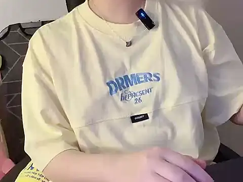 hunhun122 online show from 04-10-26, 03:52