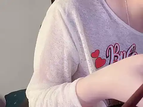 hunhun122 online show from 04-07-26, 08:32