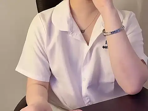 hunhun122 online show from 06-03-26, 06:36