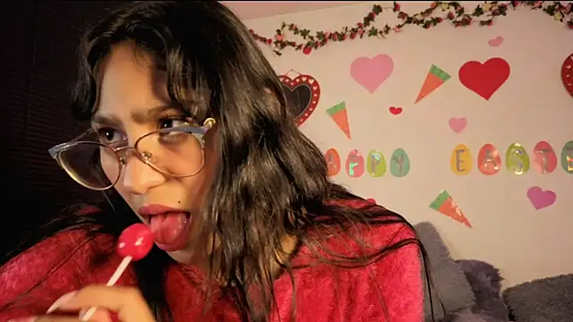 PaulaCutexs online show from 04-11-26, 07:45