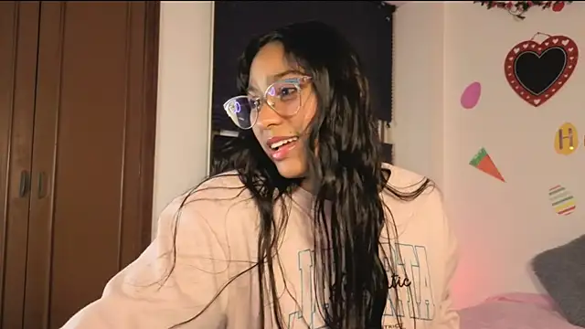 PaulaCutexs online show from 04-09-26, 02:02