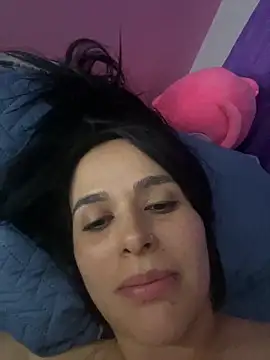 leila moretti online show from 04-17-26, 03:31
