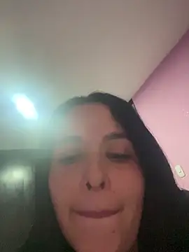 leila moretti online show from 05-05-26, 02:25