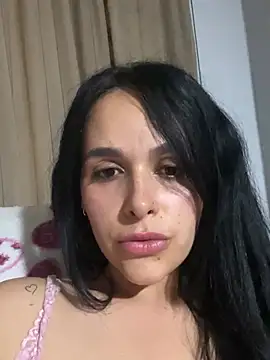leila moretti online show from 04-05-26, 04:08