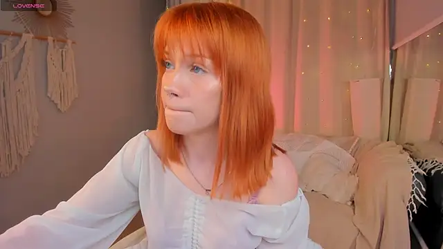 lisa sunny  online show from 04-15-26, 07:58