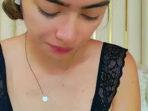 AnnieDesire online show from 04-28-26, 02:32